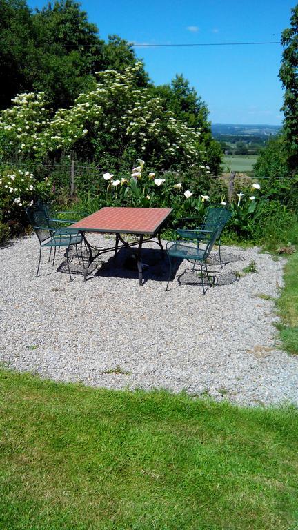 Bed and Breakfast La Cloue Sainte-Marie-du-Bois  Экстерьер фото
